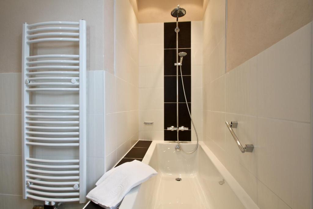 Residenz Royal Aparthotel Gmund  Rom bilde